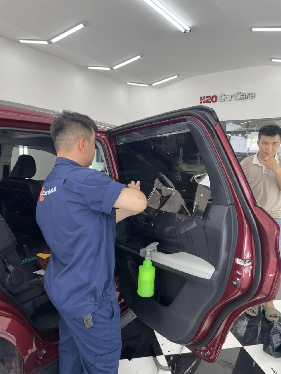 Veloz dán phim cách nhiệt Veloz dán phim cách nhiệt